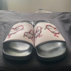 Karl Lagerfield slides